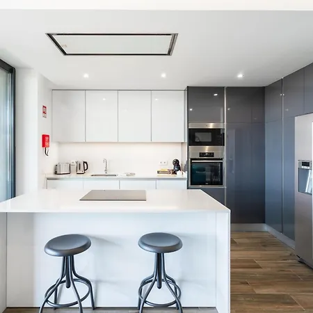 Apartment Luxury T2 With Ocean View Portimão