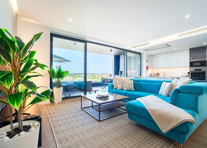 Luxury T2 With Ocean View Apartment Portimao